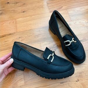 Kelly and Katie black loafers 7.5